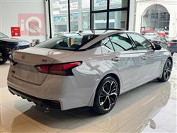 نيسان ألتيما